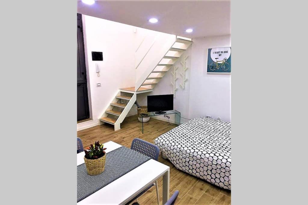 Dock78 - Miniloft In Catania Center Apartment Екстериор снимка